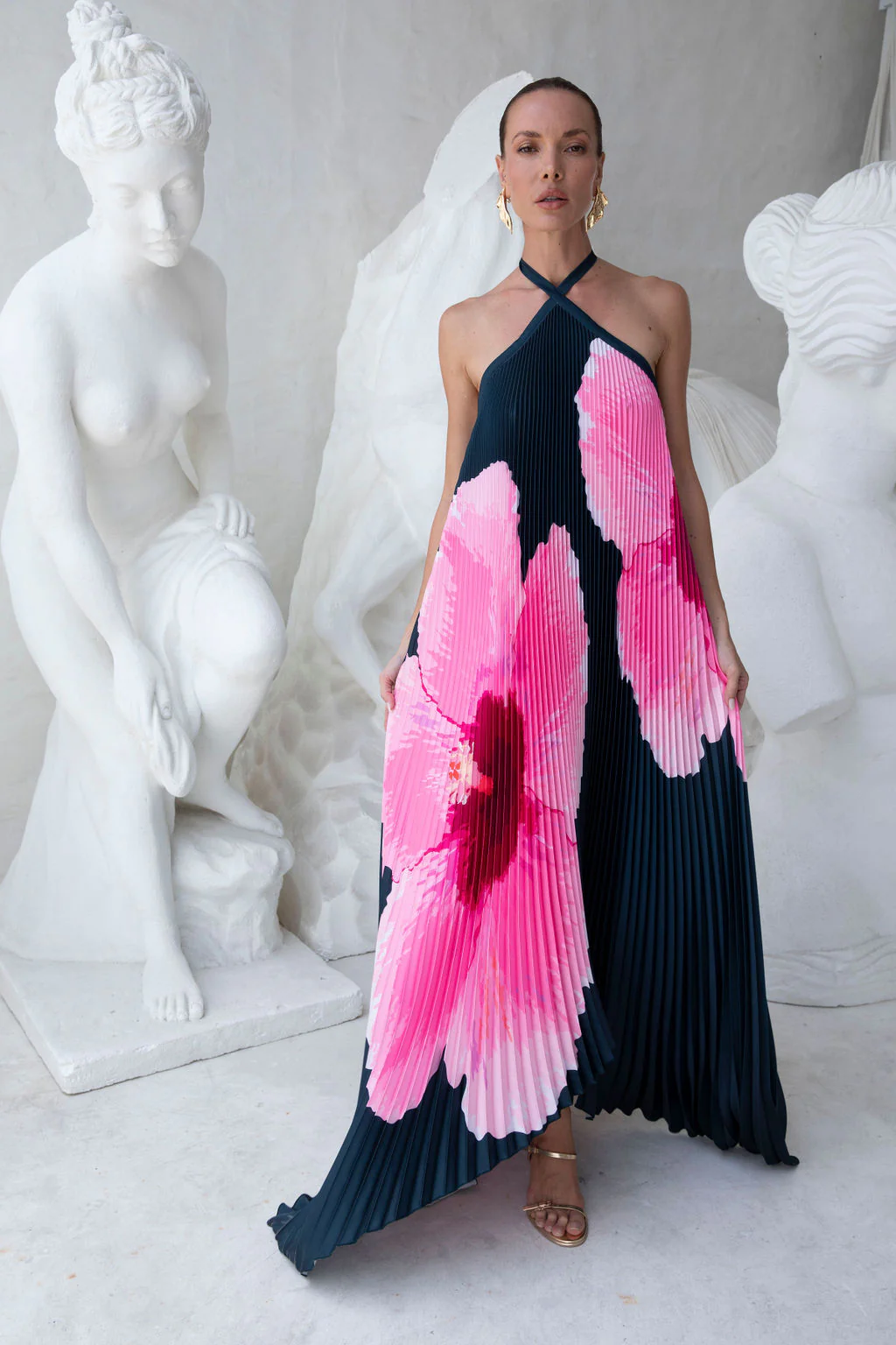 Deesse Gown - Hibiscus Midnight