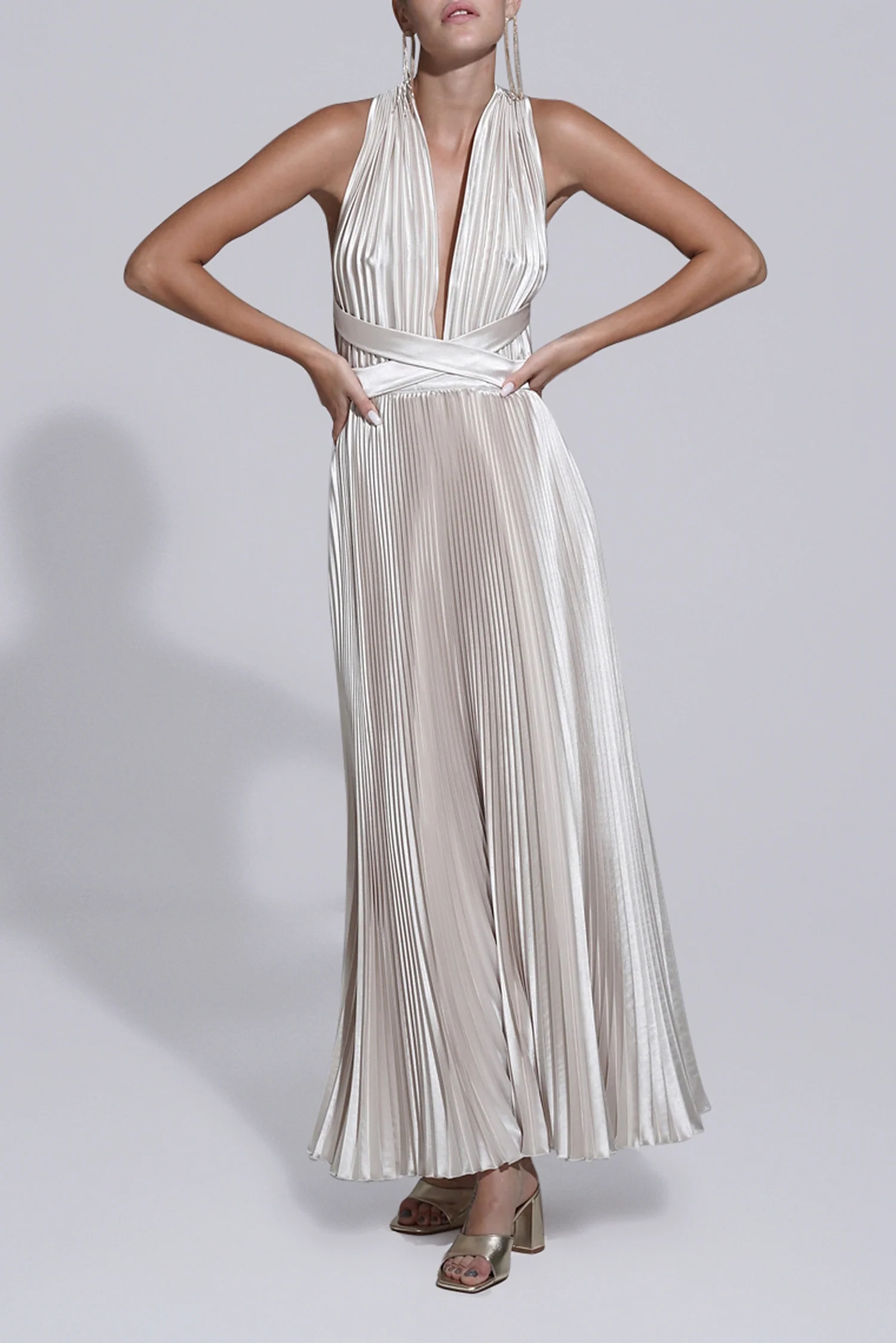Moderniste Gown - Champagne - Image 4